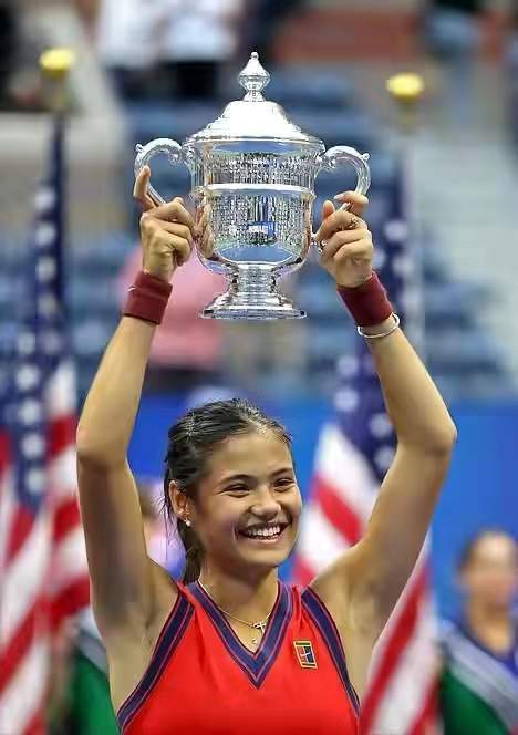 不仅是对萨 不仅是对萨