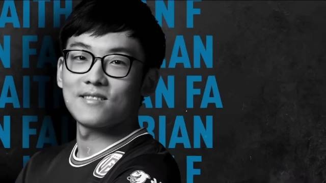 终会逼近临 终会逼近临